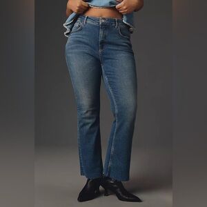 Pilcro Mid Rise Cropped Straight Leg Jeans With Raw Hem Size 29